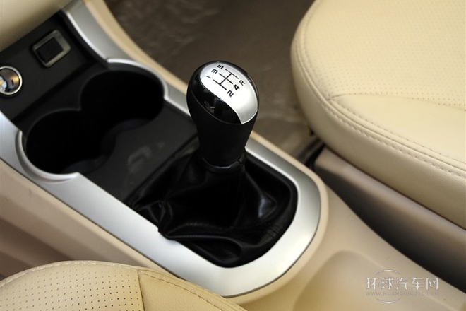 2014款 1.5L 手動旗艦型