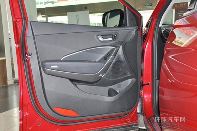 2013款 2.2T 四驅舒適導航版 7座