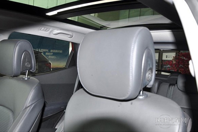 2013款 2.2T 四驅(qū)舒適導(dǎo)航版 7座