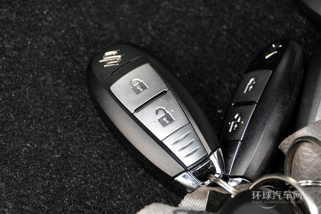 2014款 1.6L CVT兩驅進取型