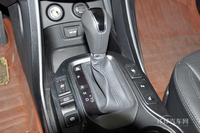 2013款 2.2T 四驅舒適導航版 7座