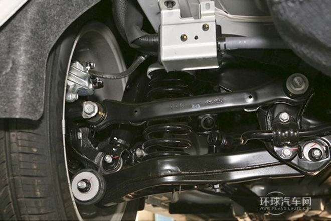 2013款 2.4L 自動領先版 國IV