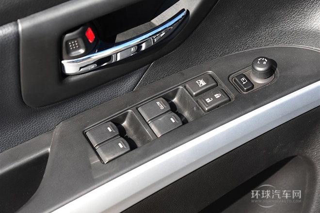 2014款 1.6L CVT四驅尊貴型