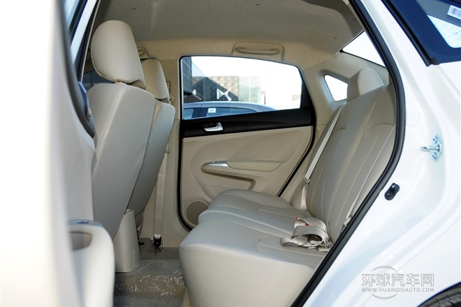 2014款 1.5L 手動標準型