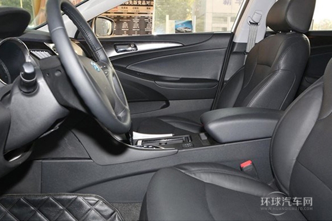 2013款 2.4L 自動(dòng)豪華版 國IV