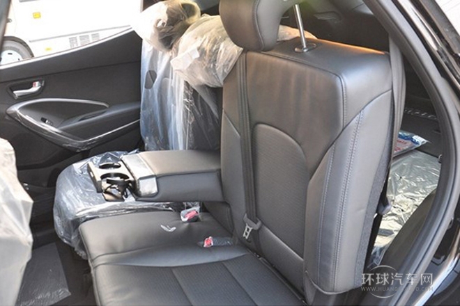 2013款 2.2T 四驅舒適版 7座