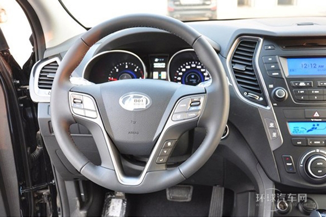 2013款 2.2T 四驅舒適版 7座