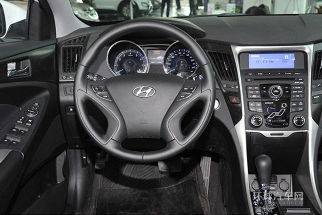 2013款 2.4L 自動尊貴版 國IV