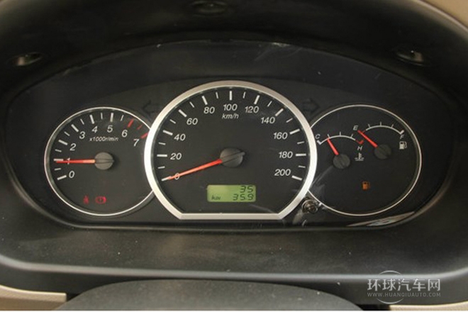 2013款 1.5L標(biāo)準(zhǔn)型L2B