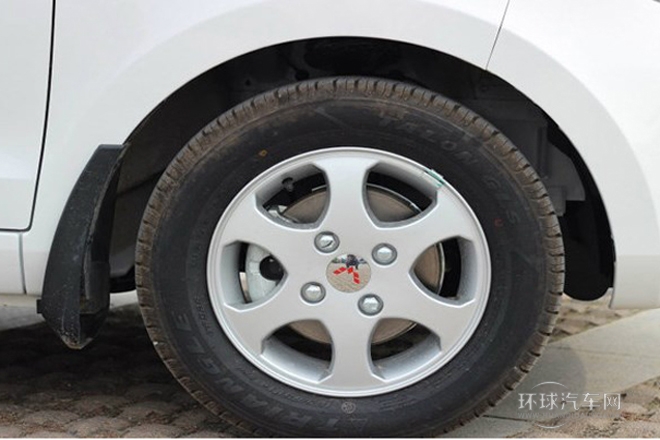 2013款 1.5L舒適型L2B