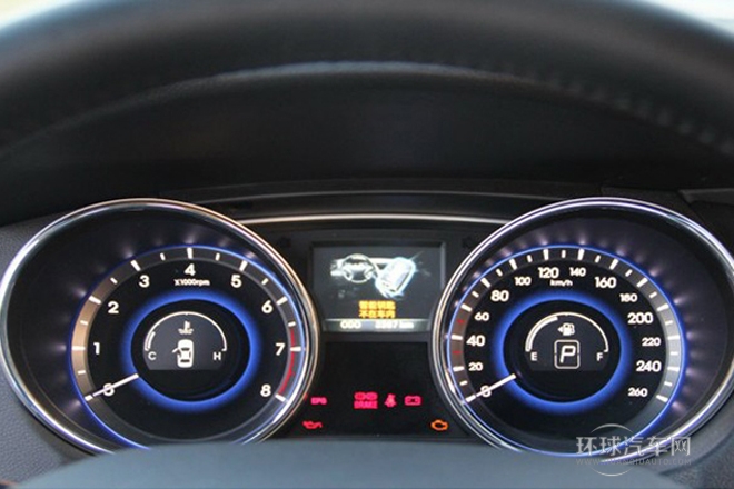 2013款 2.4L 自動(dòng)頂級(jí)版 國(guó)IV