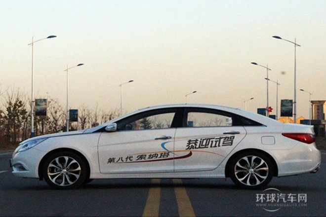 2013款 2.4L 自動頂級版 國IV