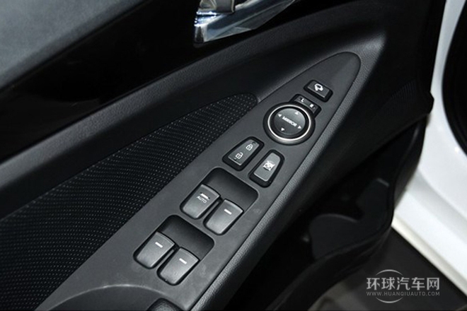 2013款 2.4L 自動領先版 國V