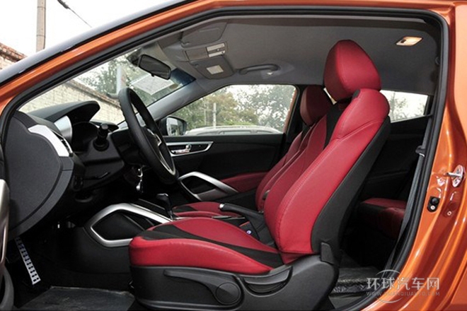 2011款 1.6L 自動尊享版