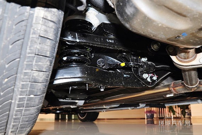 2013款 2.4L 自動尊貴版 國V