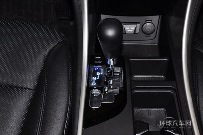 2013款 2.4L 自動(dòng)尊貴版 國(guó)V