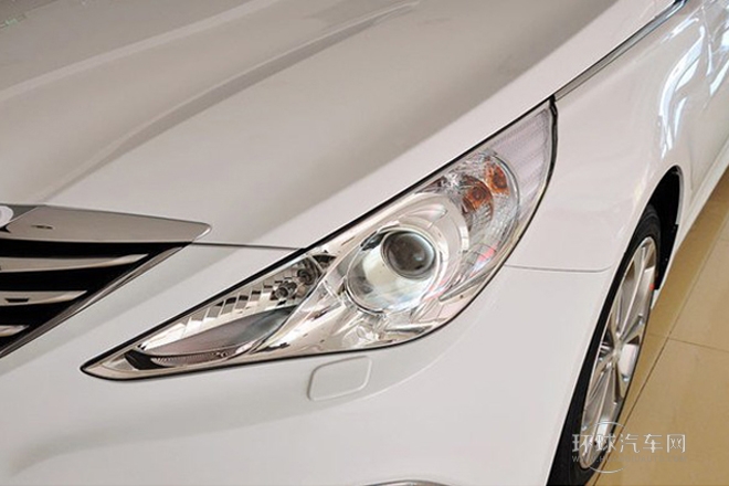 2013款 2.4L 自動尊貴版 國V