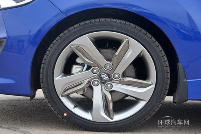 2012款 1.6T 自動(dòng)旗艦版