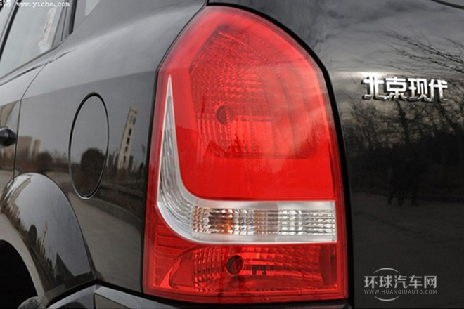 2013款 2.0L 手動兩驅(qū)舒適型