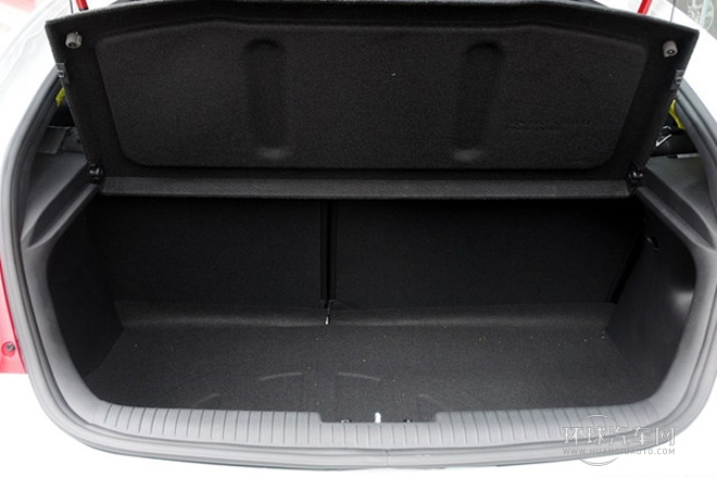 2012款 1.6T 自動豪華版