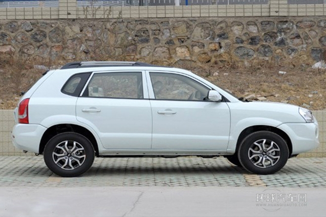 2013款 2.0L 手動兩驅(qū)時尚型