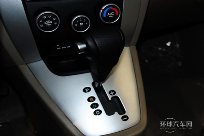 2013款 2.0L 自動(dòng)兩驅(qū)舒適型