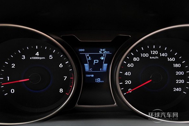 2012款 1.6L 自動豪華版