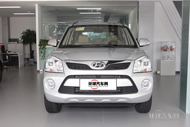 2013款 2.0L 手動四驅尊貴型