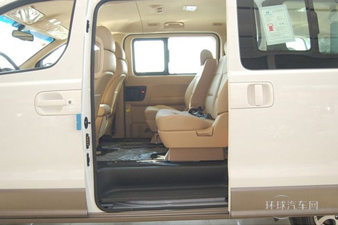 2011款 2.4L 領航版