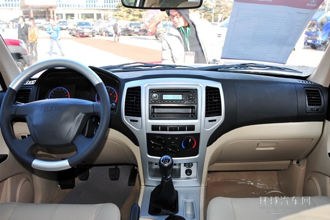 2011款 2.4L 兩驅運動豪華版