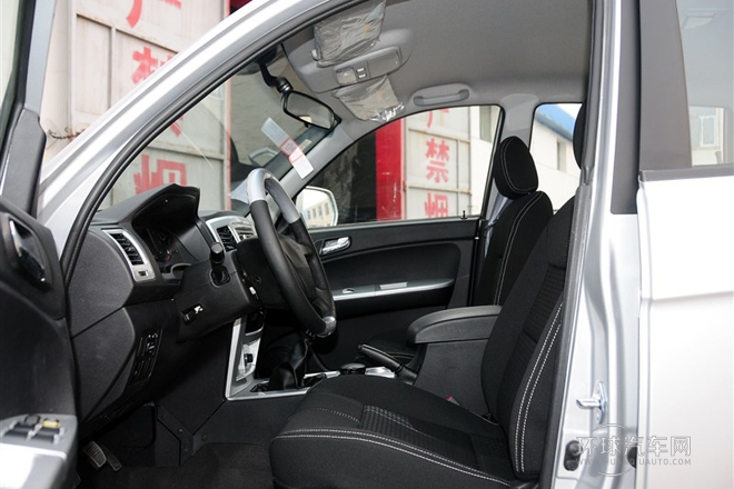 2011款 2.4L 兩驅運動舒適版