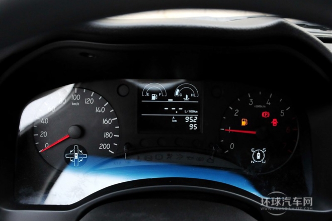 2011款 2.0L 兩驅都市豪華版