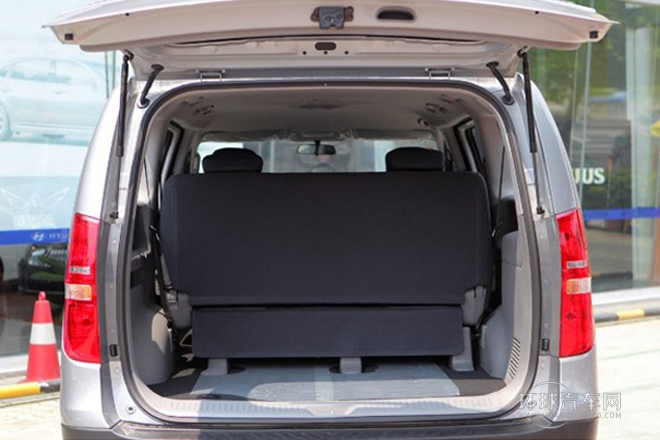 2011款 2.4L 舒適版