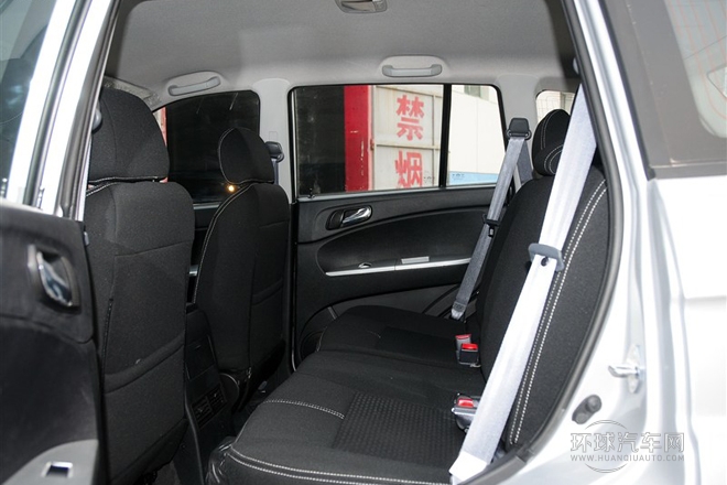 2011款 2.0L 兩驅(qū)都市舒適版