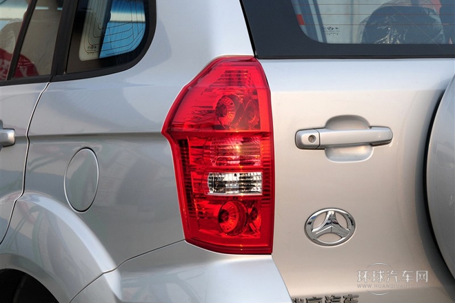 2011款 2.0L 兩驅都市舒適版