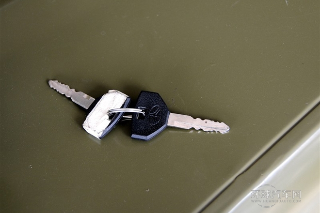 2012款 四驅汽油舒適型