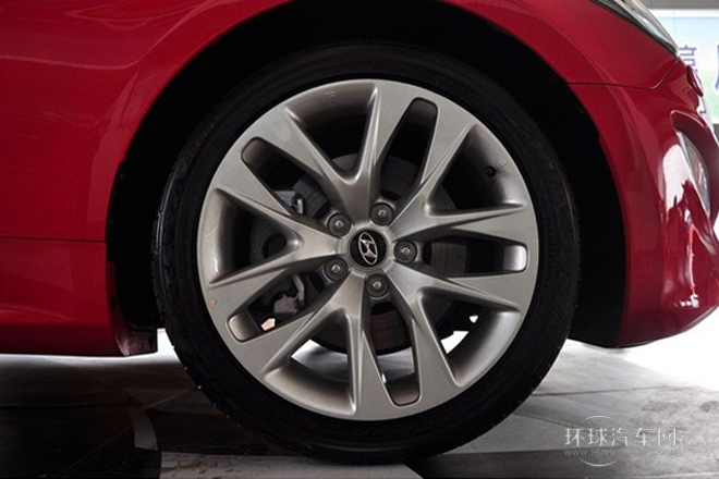 2012款 2.0T 自動豪華版