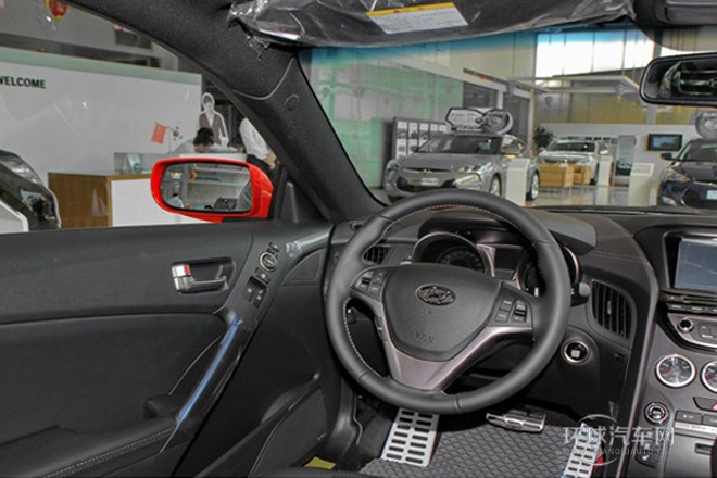 2012款 2.0T 自動豪華版