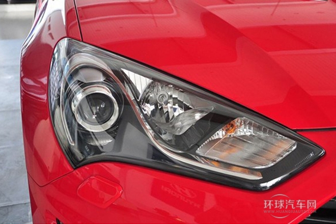 2012款 2.0T 自動豪華版