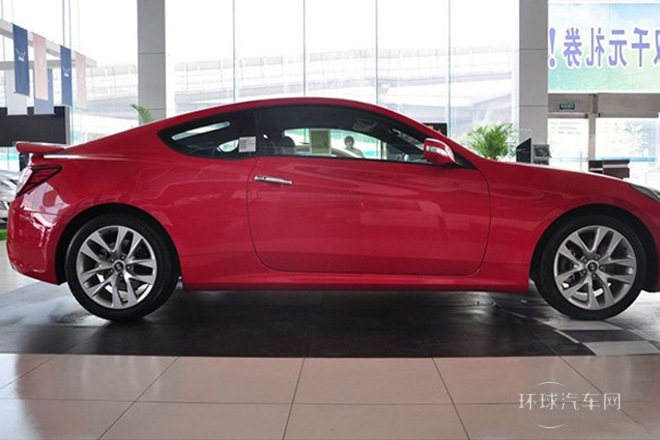 2012款 2.0T 自動豪華版