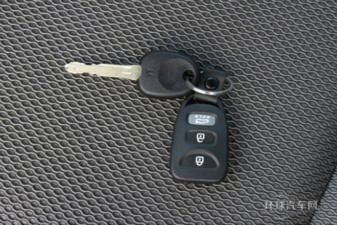 2012款 2.0T 自動靚雅版