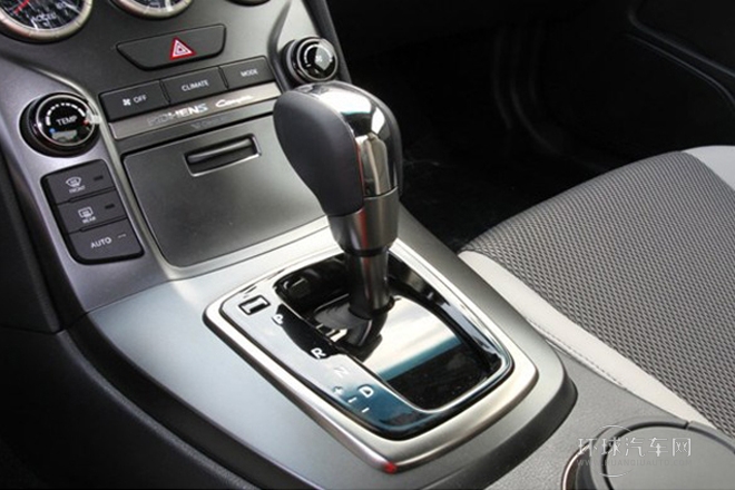 2012款 2.0T 自動靚雅版