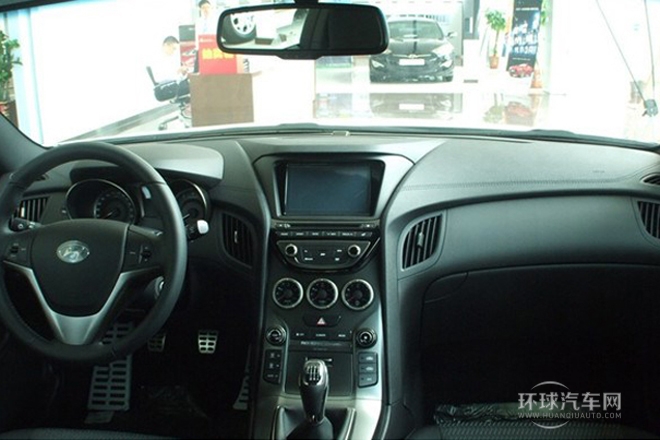 2012款 2.0T 手動酷動版