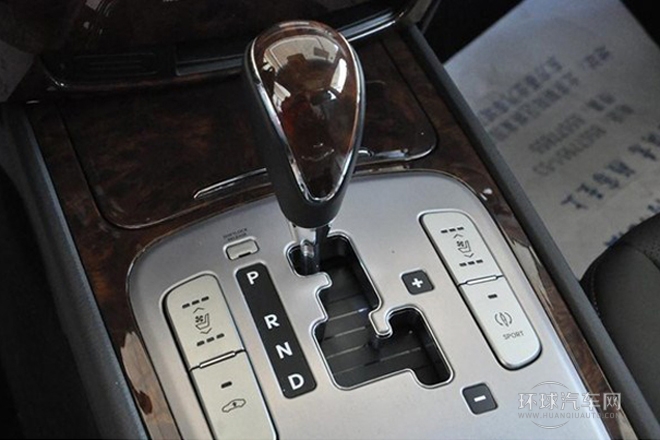 2012款 3.3L GDI尊貴版