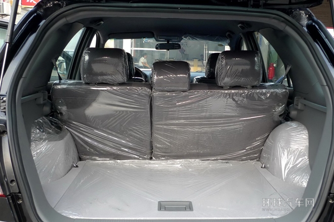 2011款 2.0L 手動兩驅舒適型