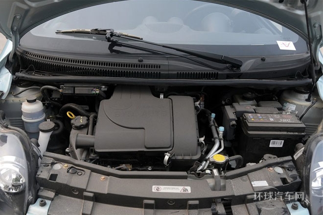 2013款 1.0L AMT 鉉酷型