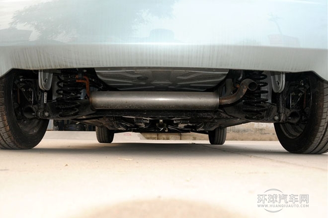 2013款 1.0L AMT 鉉酷型