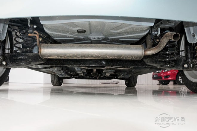 2013款 1.0L AMT 悅酷型