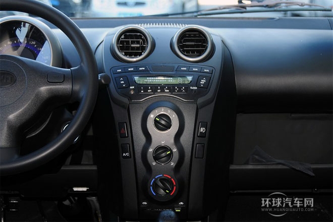 2012款 1.0L 鉉酷型