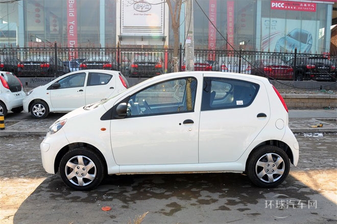 2012款 1.0L 悅酷型